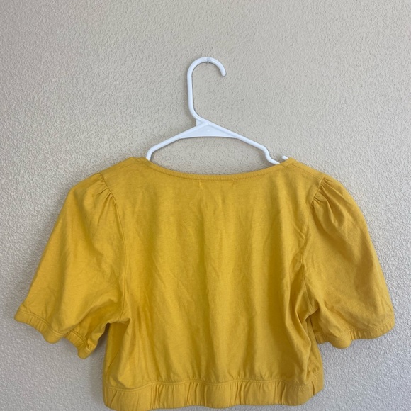 Urban Outfitters Shayla Yellow Crop Top - Picture 7 of 7